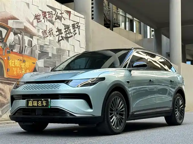 ZERO-RUNNING CAR ZERO RUN C11 2023