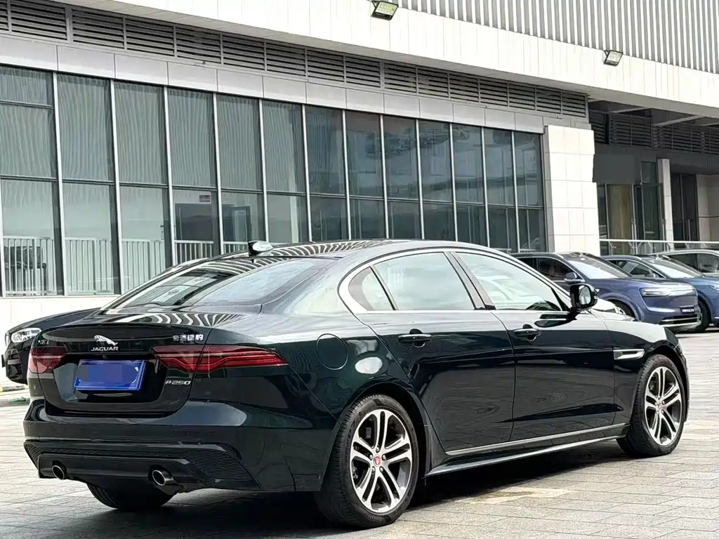 Jaguar XEL — миниатюра 9