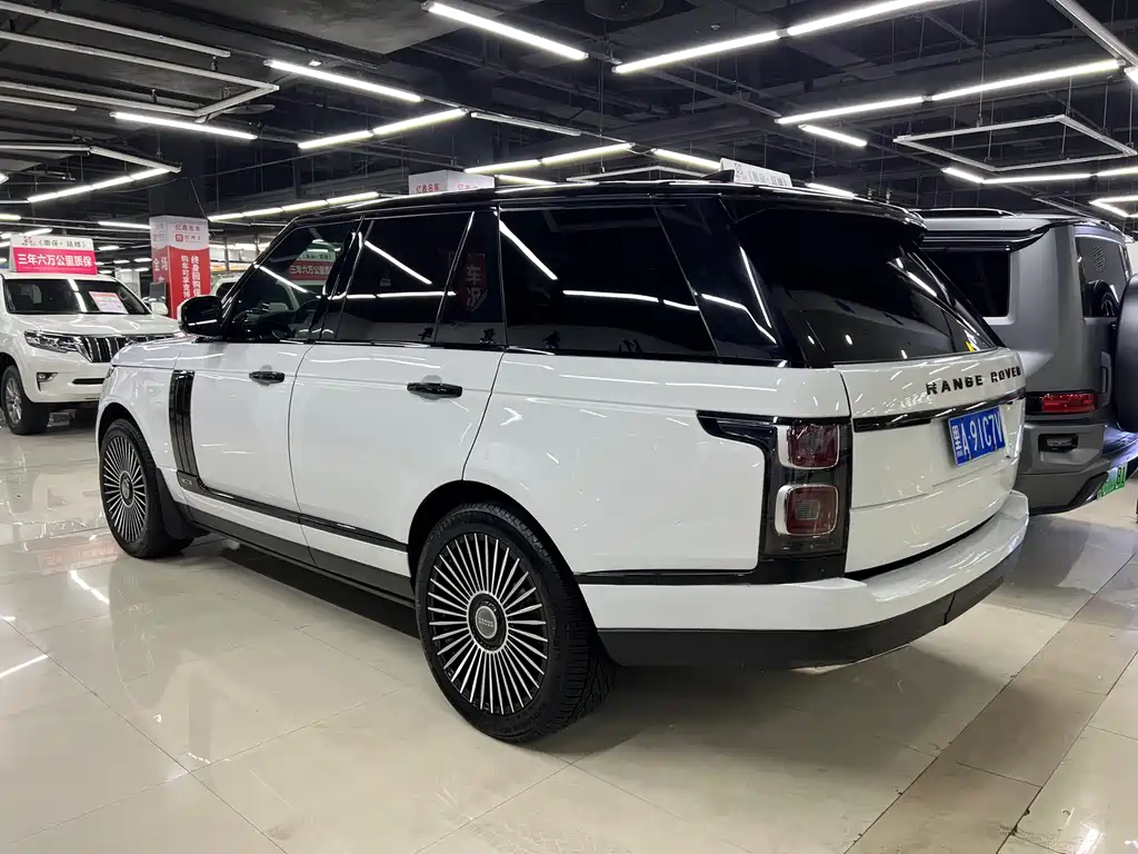 LAND ROVER RANGE ROVER