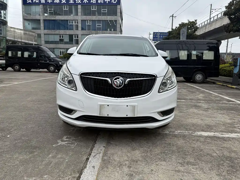 Buick GL8 2019
