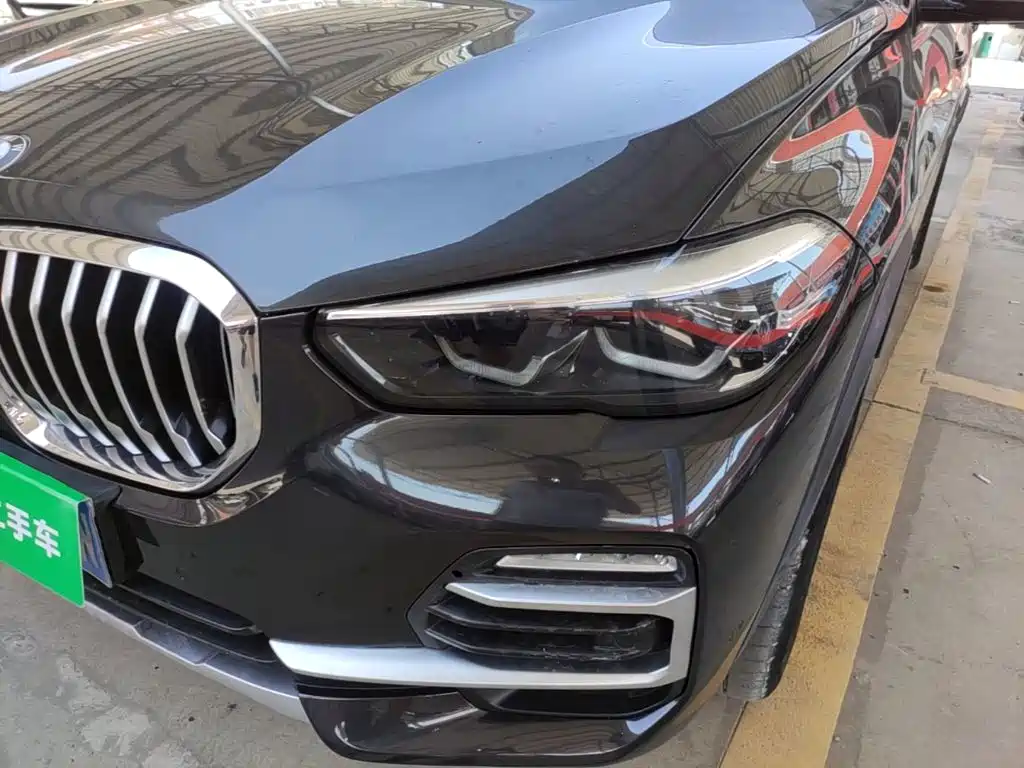 BMW X5 (Import) — миниатюра 24