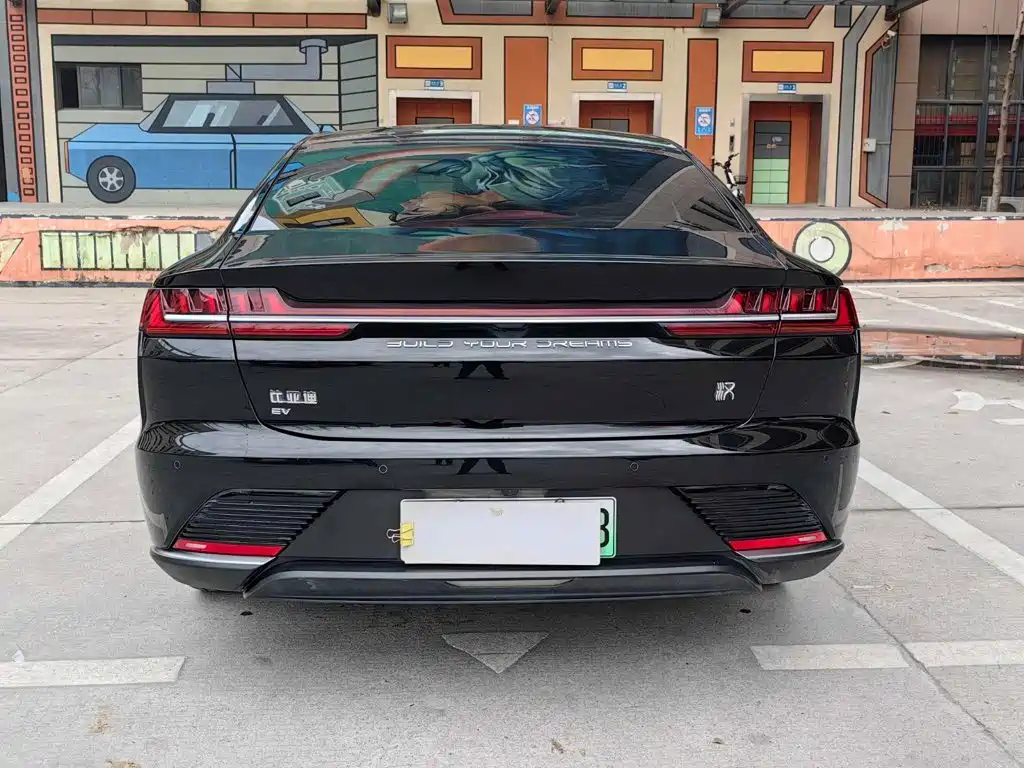 BYD Han — миниатюра 18