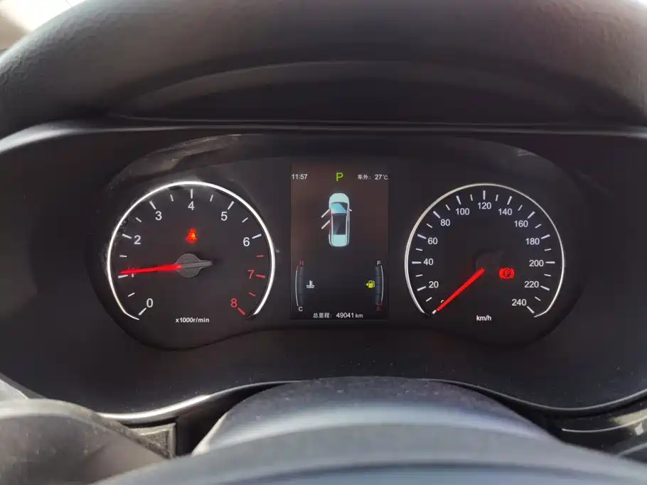 BYD MAX — миниатюра 14