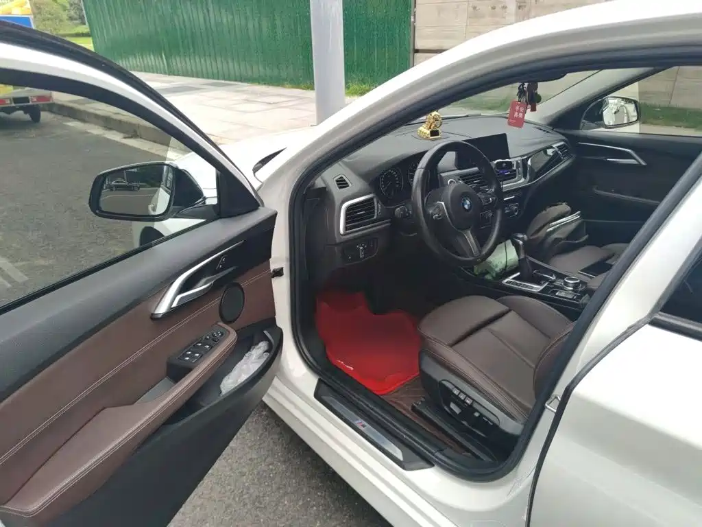 BMW 1 Series — миниатюра 17