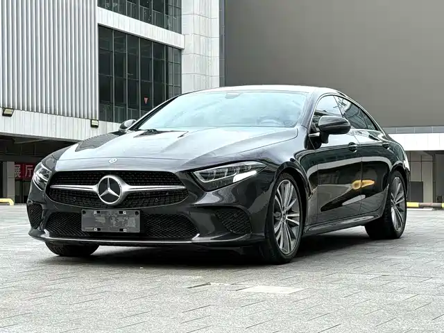 MERCEDES-BENZ CLS
