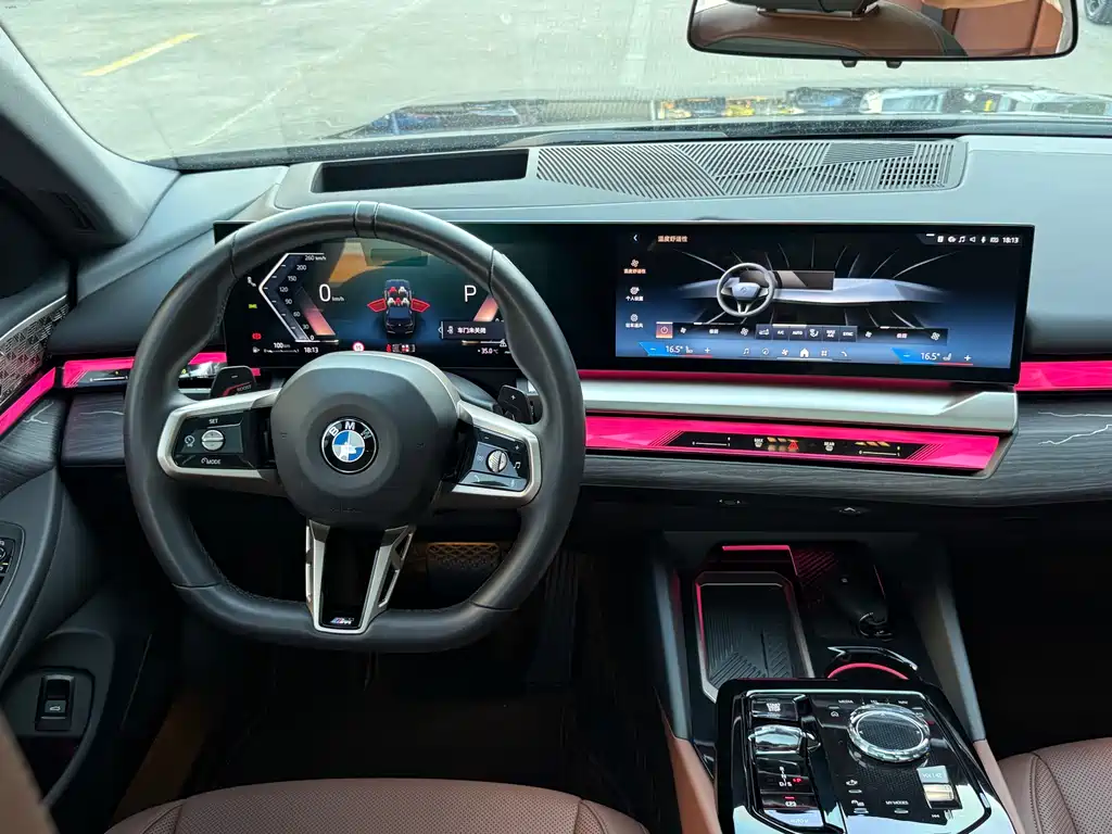 BMW  5 SERIES