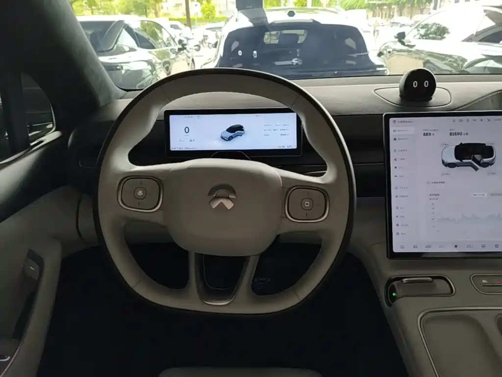 NIO ES6 — миниатюра 11