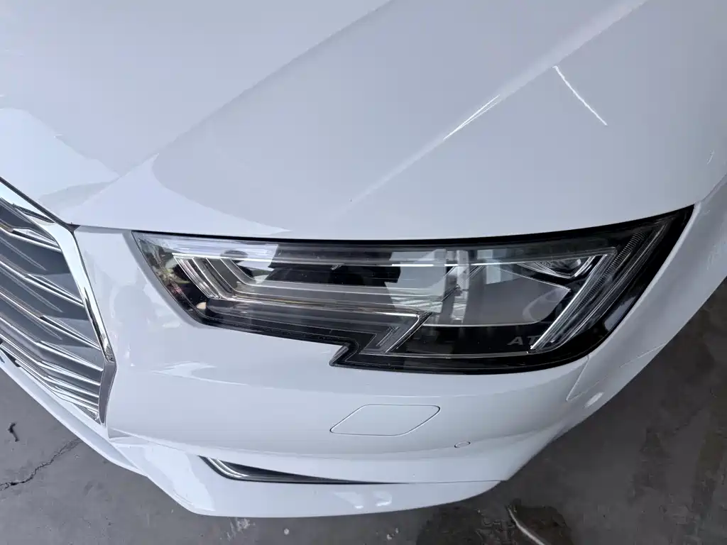 Audi A4L 2018 30 40 TFSI Sport