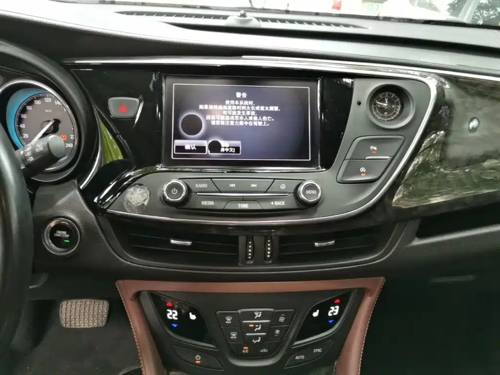 Buick Envision Plus — миниатюра 13