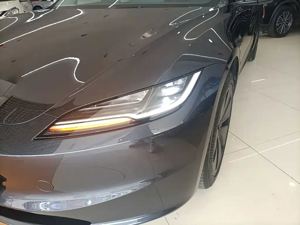 Tesla Model 3 — фотографии объявления, Фото 24