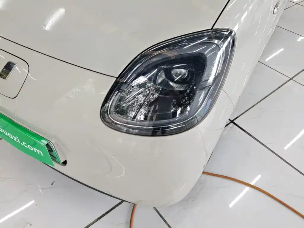 Wuling MINIEV — миниатюра 24