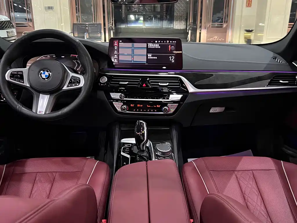 BMW 5 Series — миниатюра 22