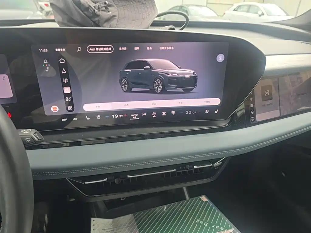 Audi AudiQ6L e-tron — миниатюра 18