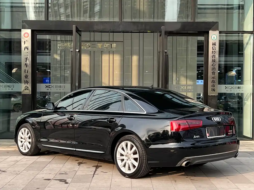 Audi A6L 2012 35 FSI Comfort