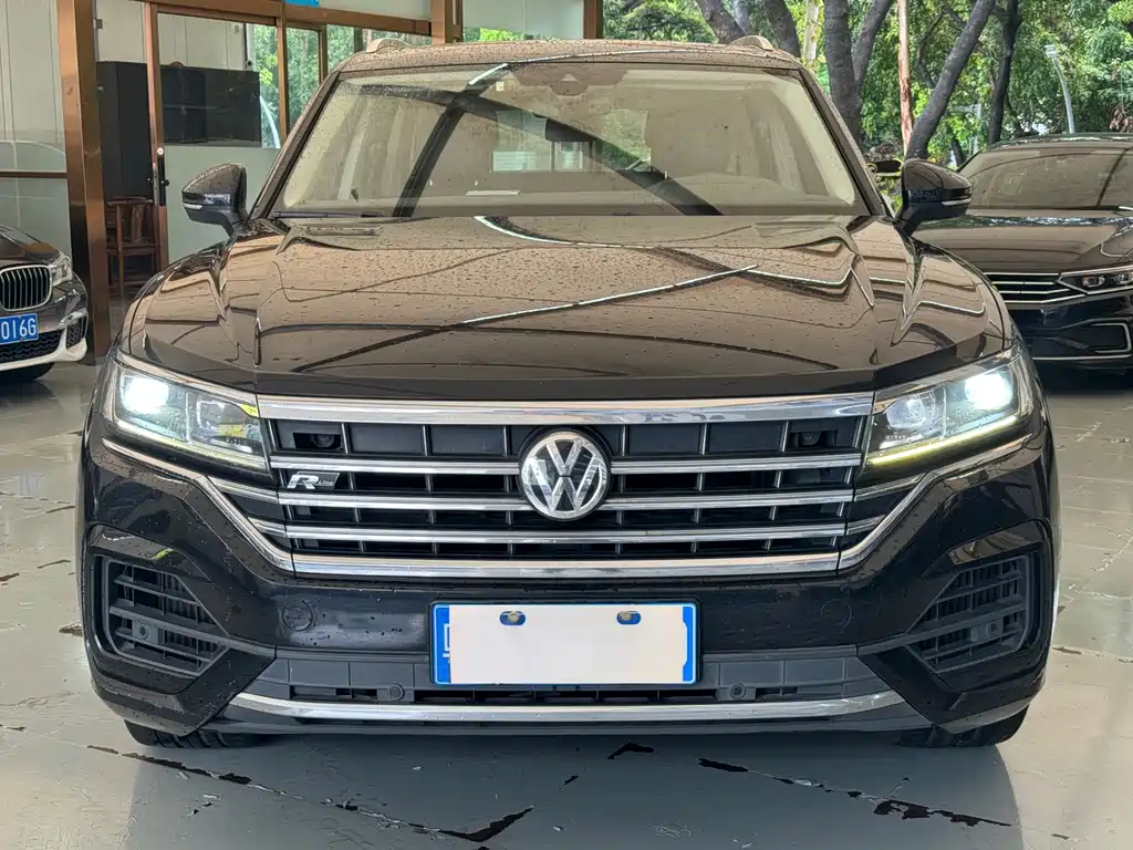 Volkswagen Touareg — миниатюра 2