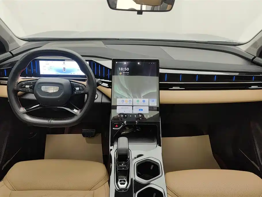 GEELY AUTOMOBILE BOYUE L