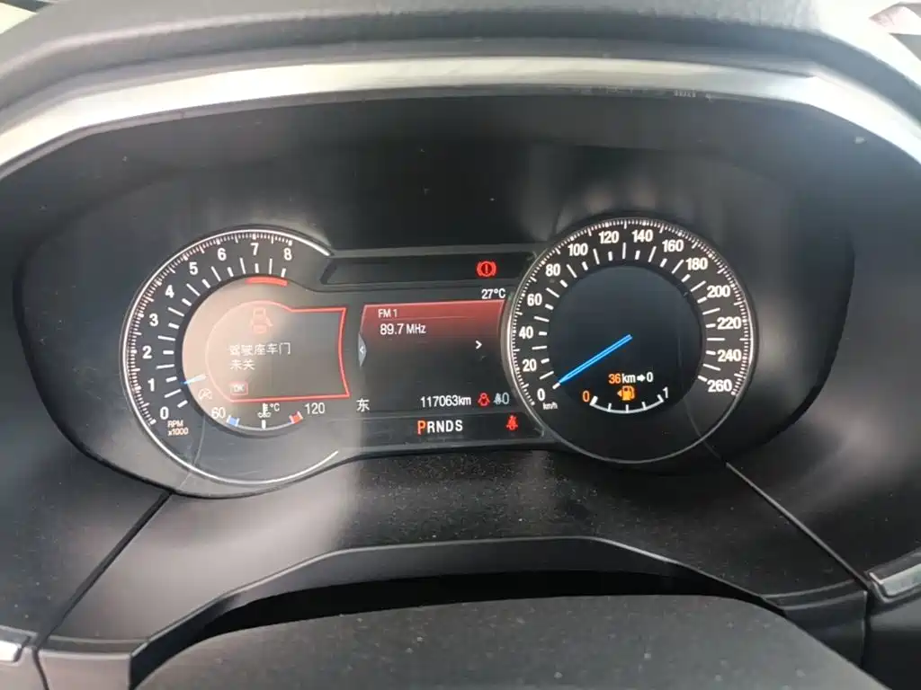 Ford Edge — миниатюра 12