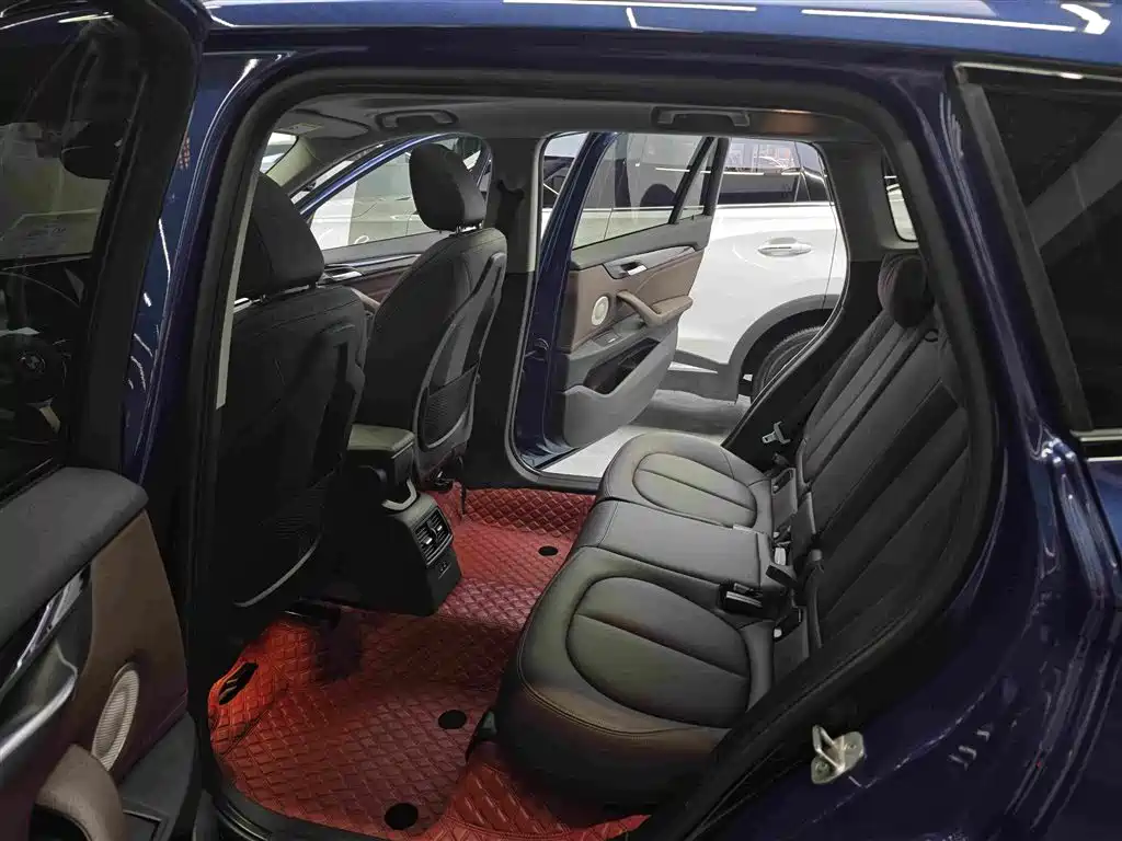 BMW X1 2021 sDrive25Li Lead