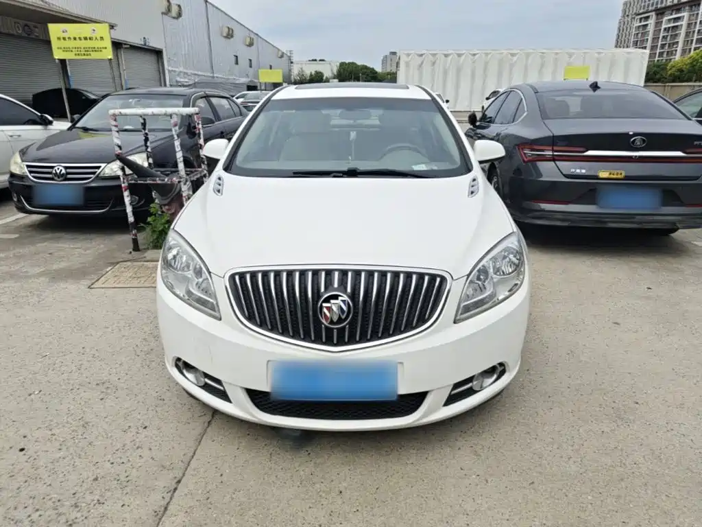 Buick Excelle — миниатюра 3