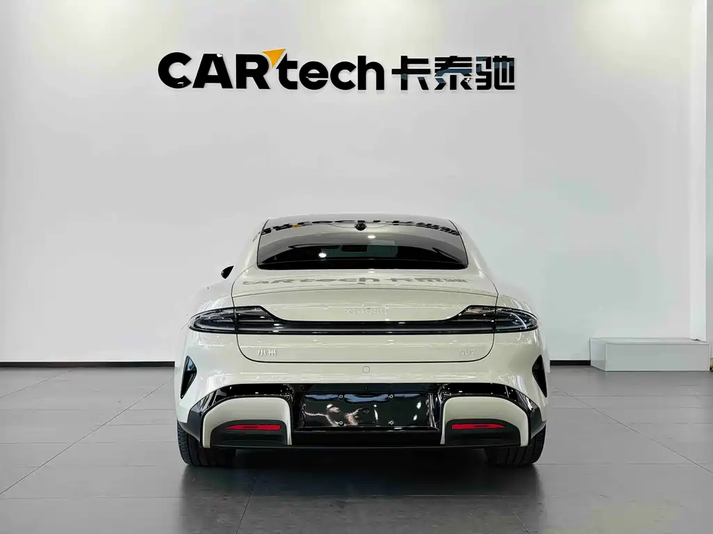 Xiaomi SU7 — миниатюра 6