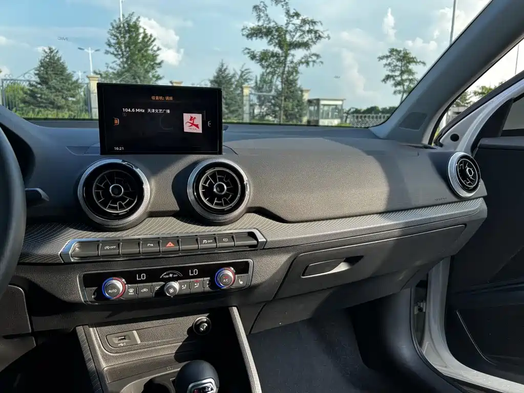 Audi Q2L — миниатюра 17
