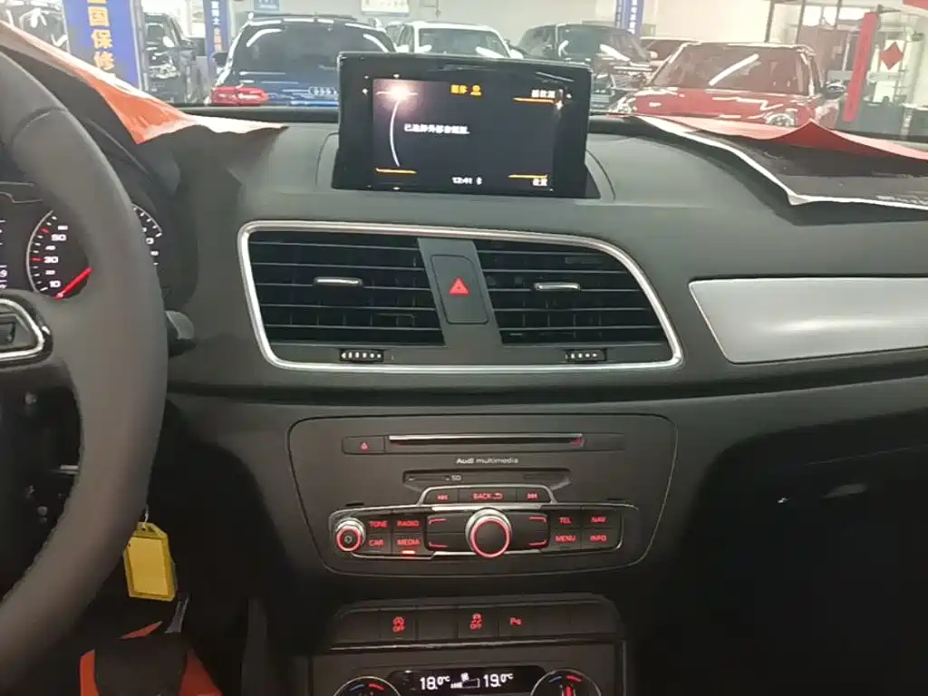 Audi Q3 — миниатюра 13