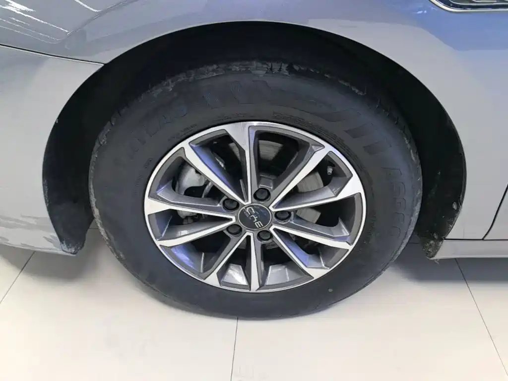 BYD Qin PLUS — миниатюра 23