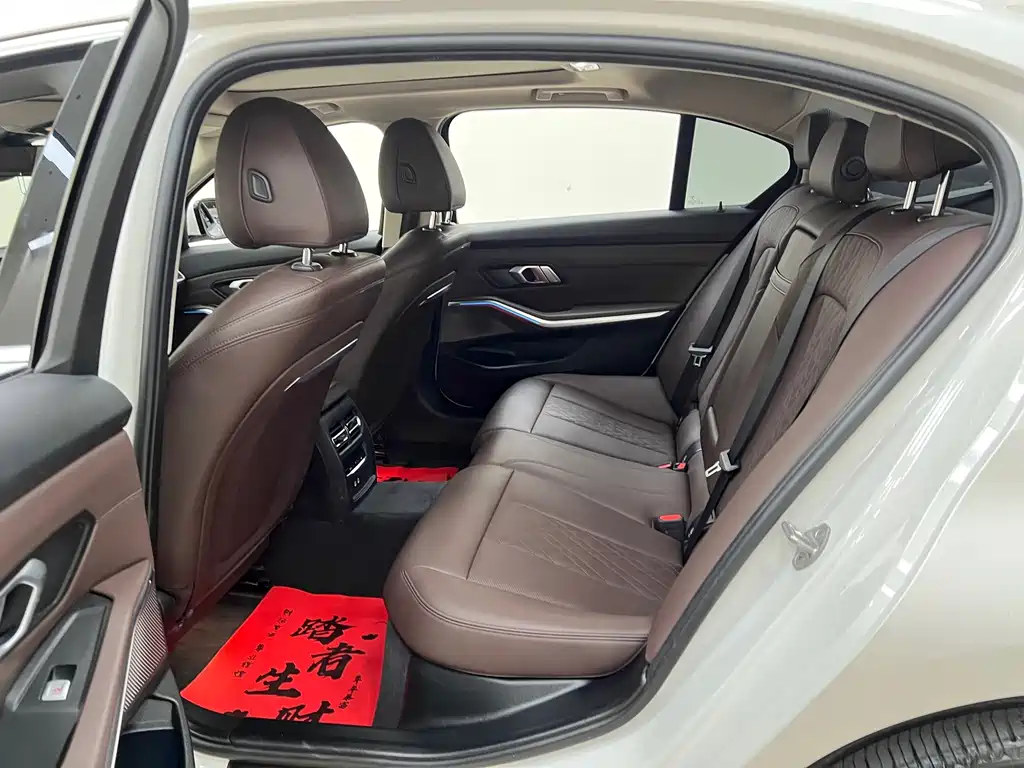 BMW i3 — миниатюра 16