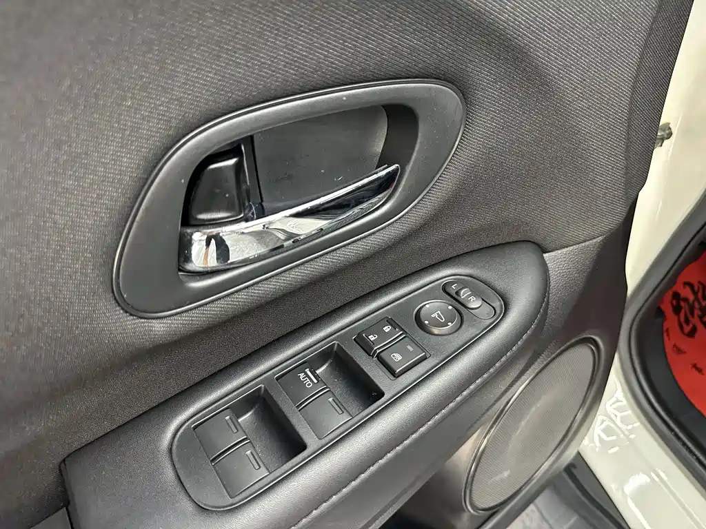 Honda Vezel — миниатюра 13