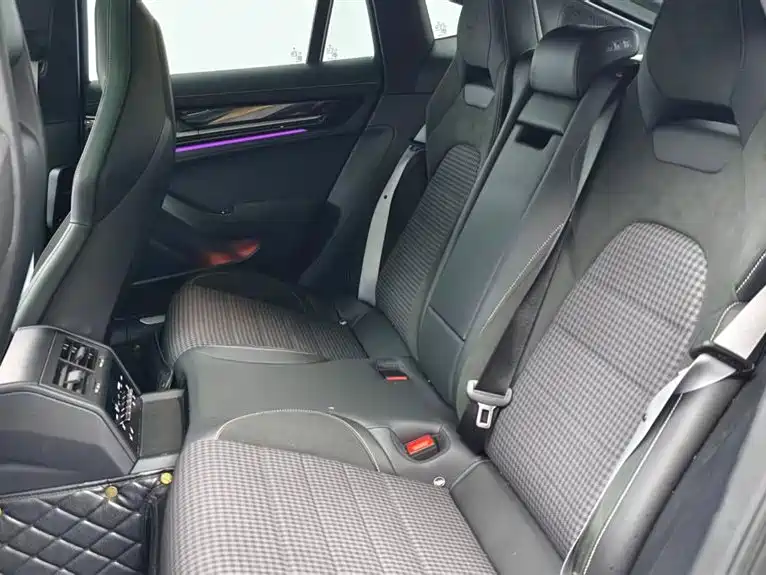 Porsche Panamera — миниатюра 15