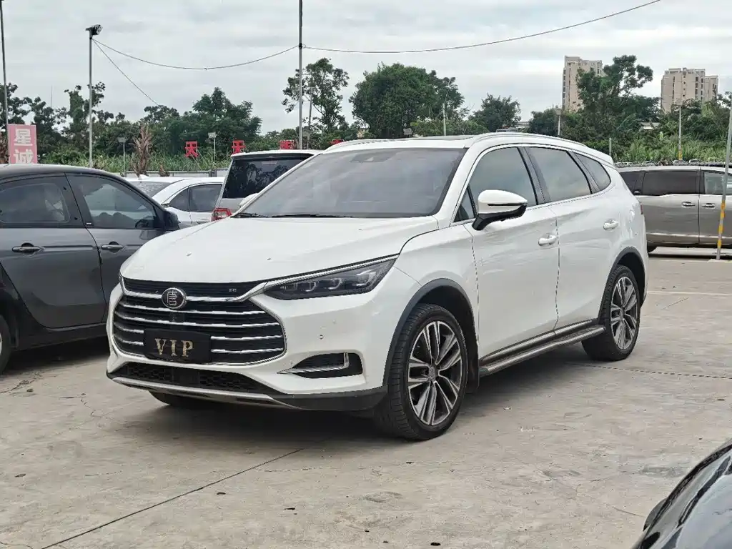 BYD Tang