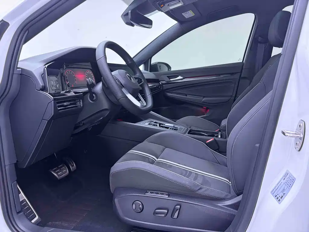 Volkswagen Golf — миниатюра 7