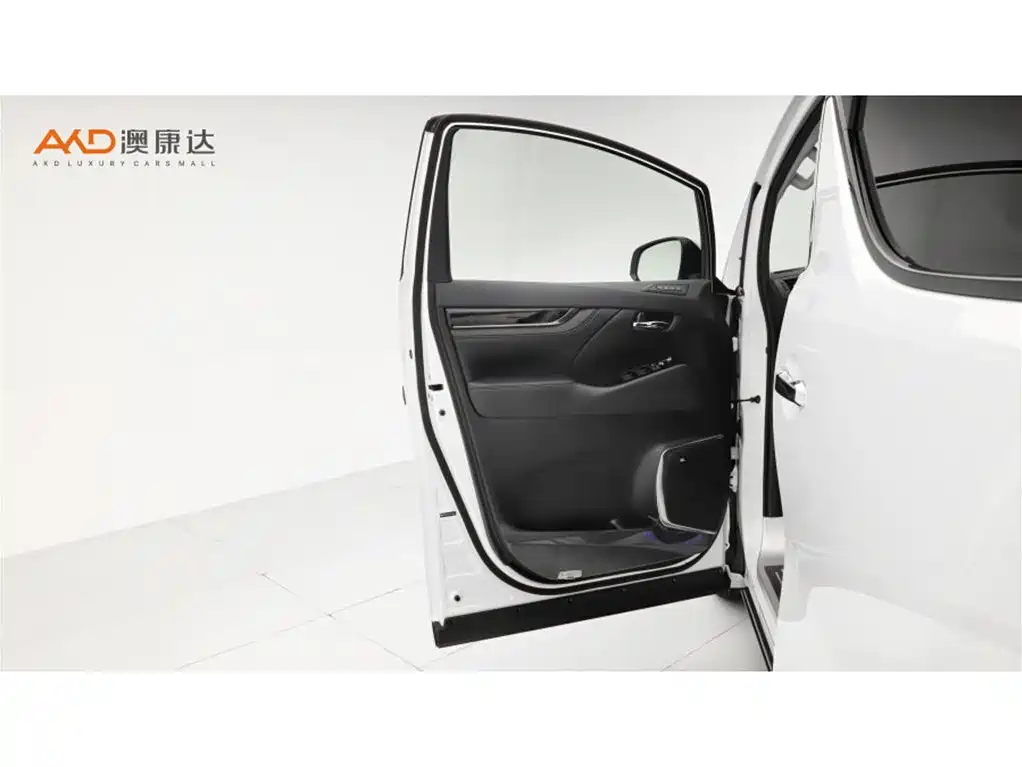 Toyota Vellfire — миниатюра 11