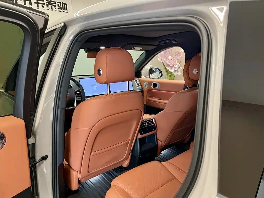 Li Auto Li L6 — миниатюра 25