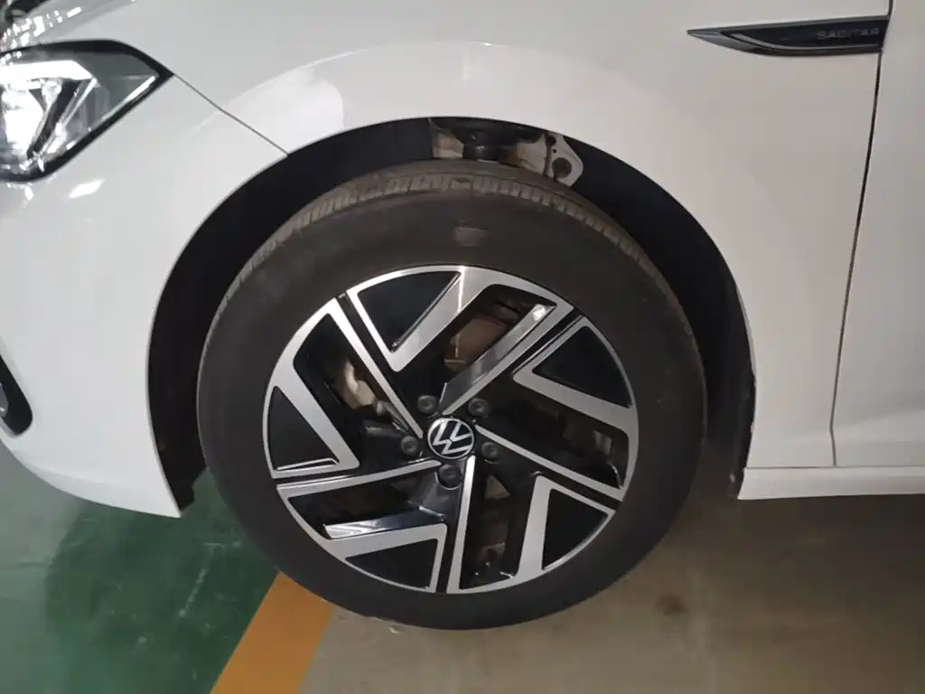 Volkswagen Sagitar — миниатюра 23