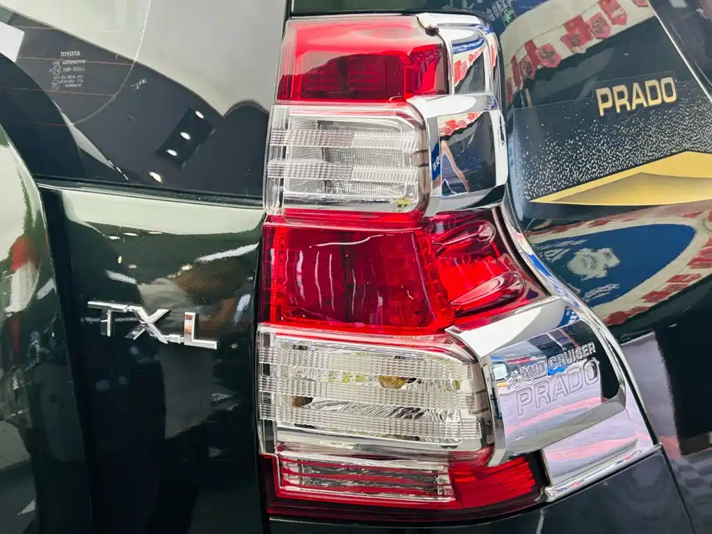 Toyota Prado (Import) — миниатюра 13