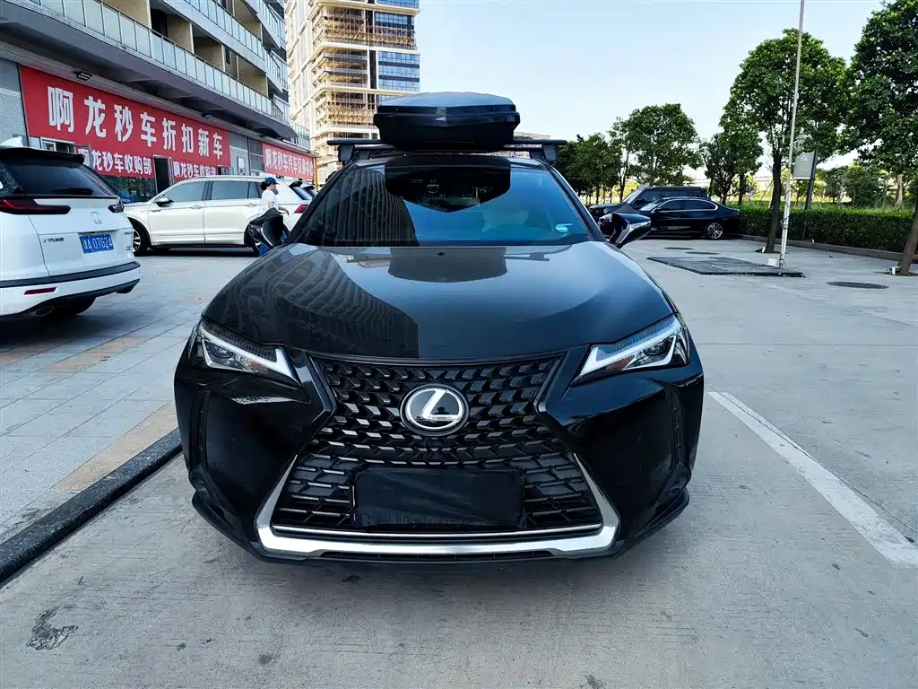 Lexus UX — миниатюра 2