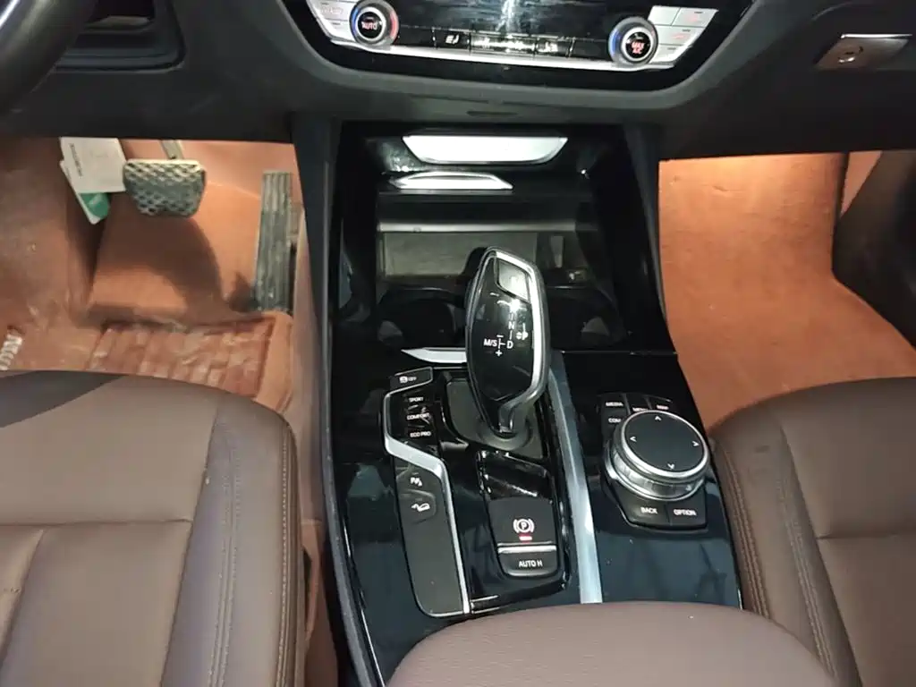 BMW X3 — миниатюра 14