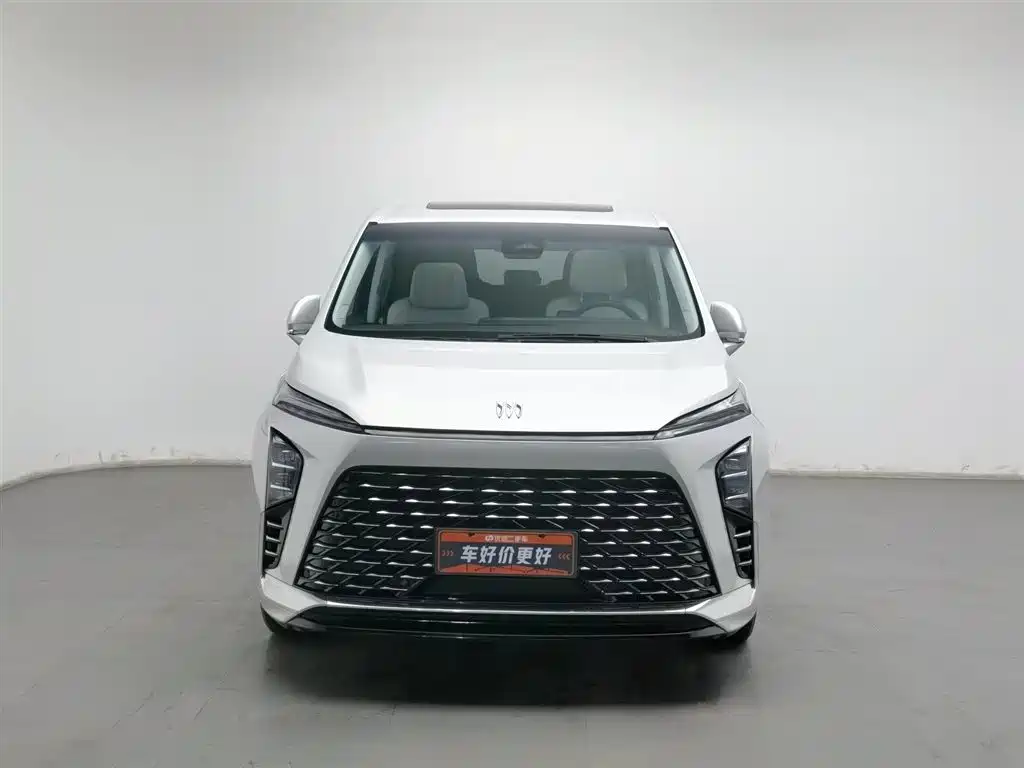 BUICK GL8 NEW ENERGY