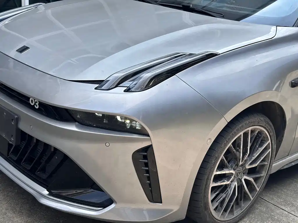 Lynk & Co 03 — миниатюра 5