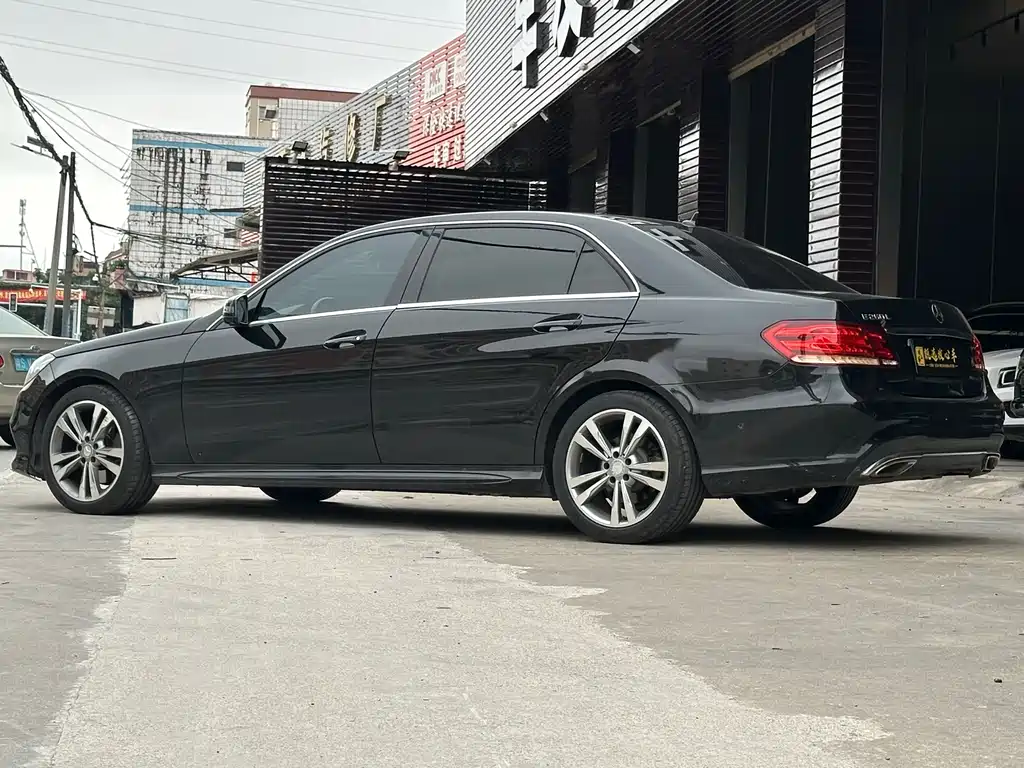 Mercedes-Benz E-Class E 2015 E 260 L Sport