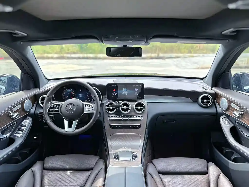 Mercedes-Benz GLC — миниатюра 8