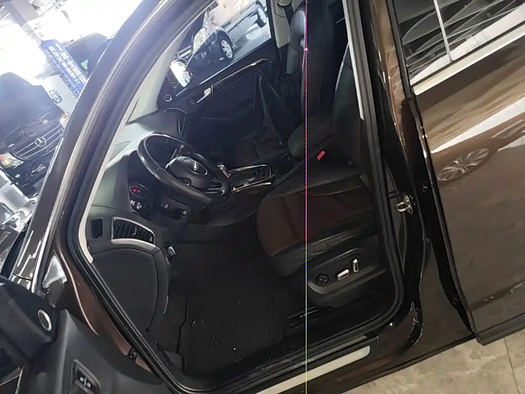 Audi Q5 — миниатюра 15
