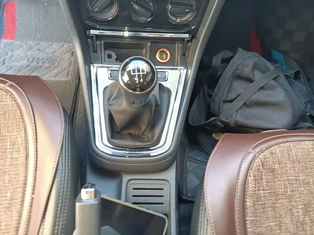 Volkswagen Bora — миниатюра 14