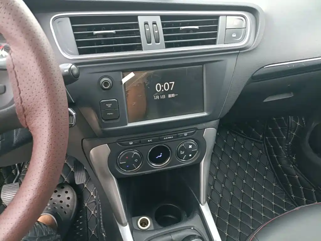 Citroen C3-XR — миниатюра 13