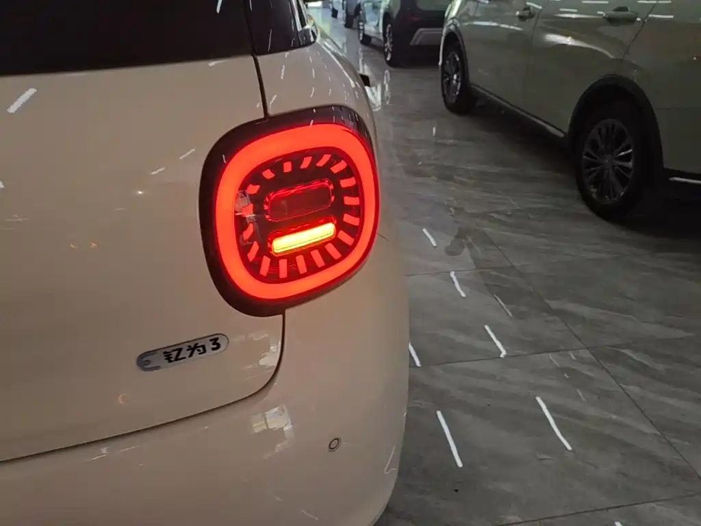 JAC 3 2023 405km Air