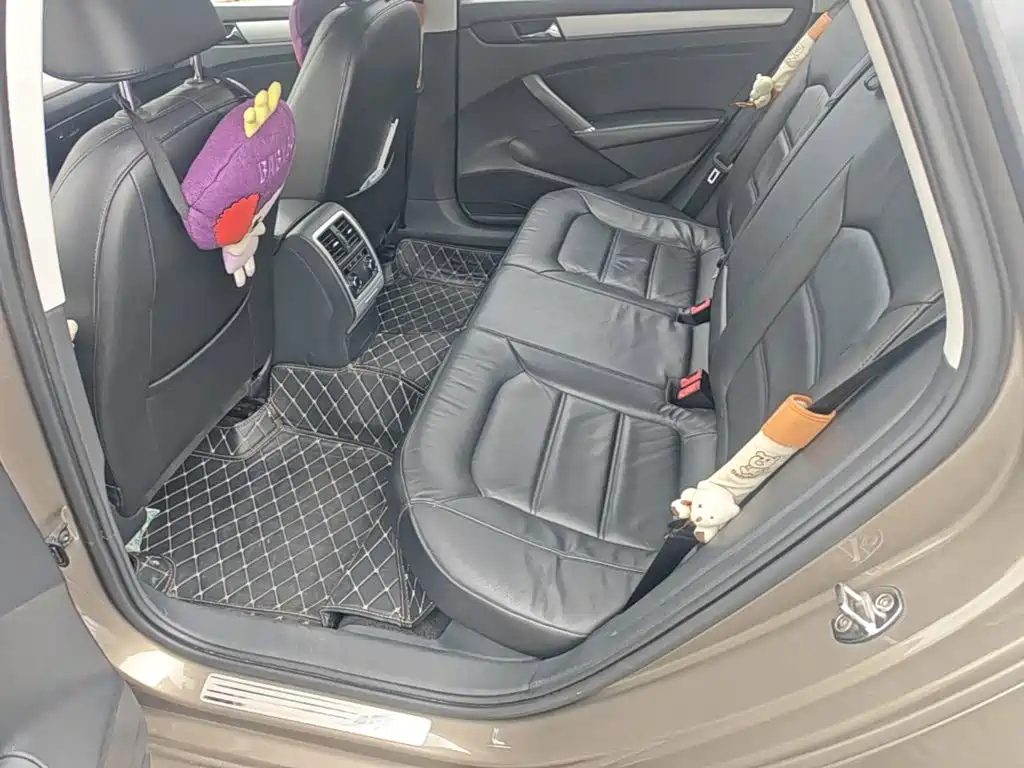Volkswagen Passat — миниатюра 22