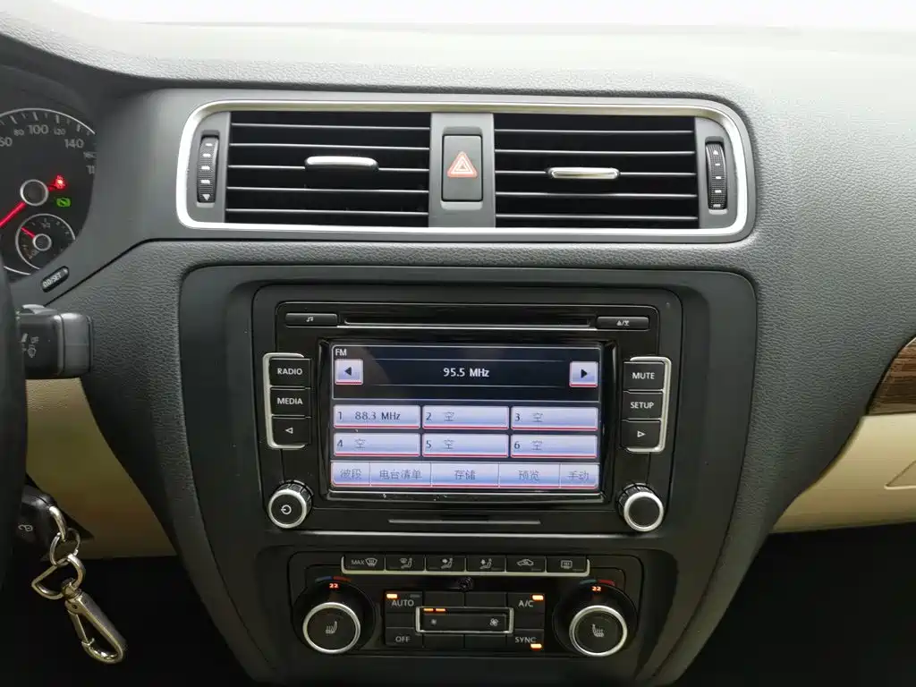 Volkswagen Sagitar — миниатюра 12