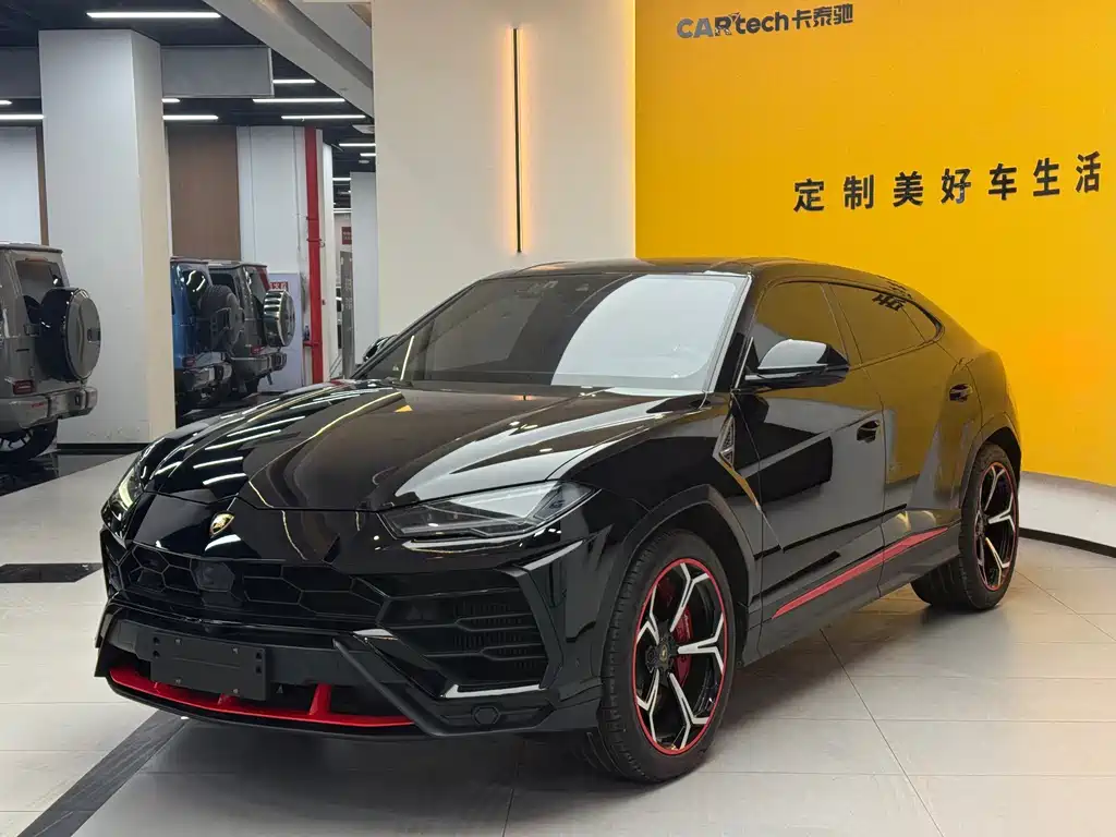 Lamborghini Urus 2022