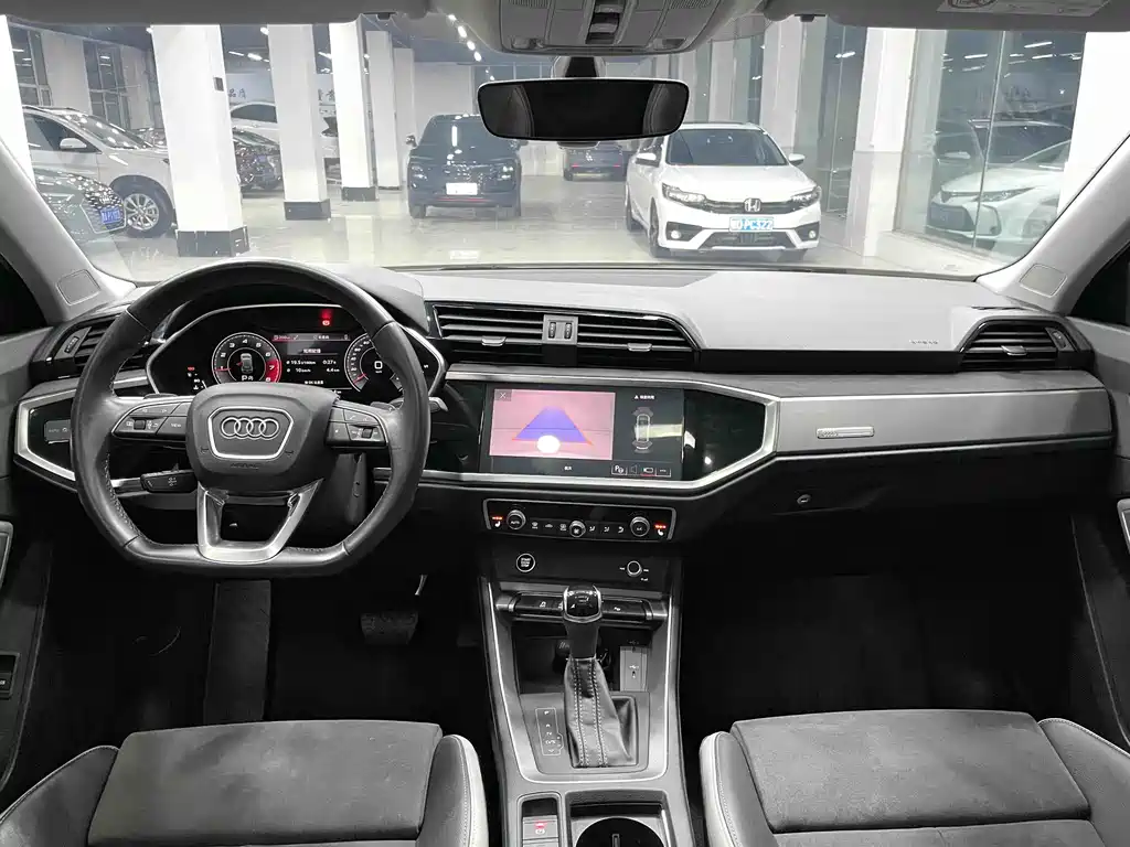 Audi Q3 2022 35 TFSI Fashion